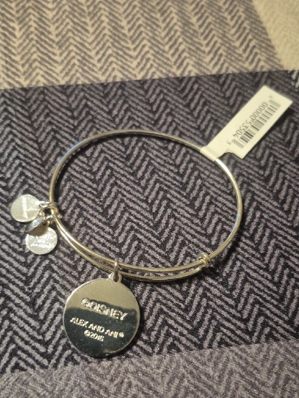 Disney Silver Bangle Bracelet with Yellow Princess Silhouette Charm - Picture 3 of 6